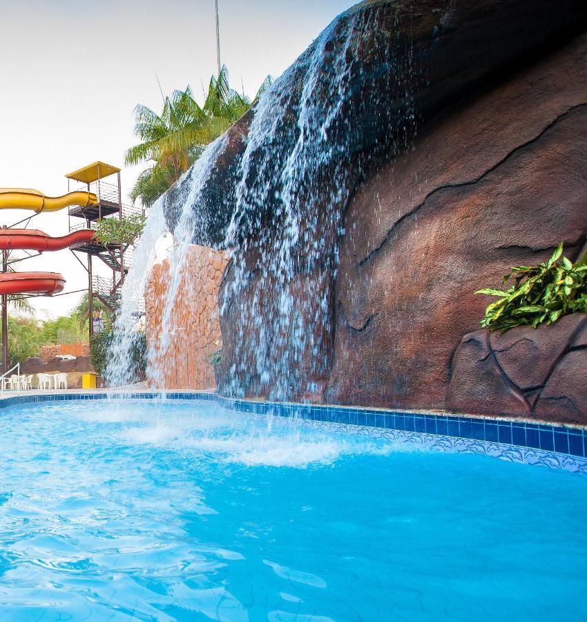 Golden Dolphin Grand Hotel Oficial Калдас Новас Екстериор снимка